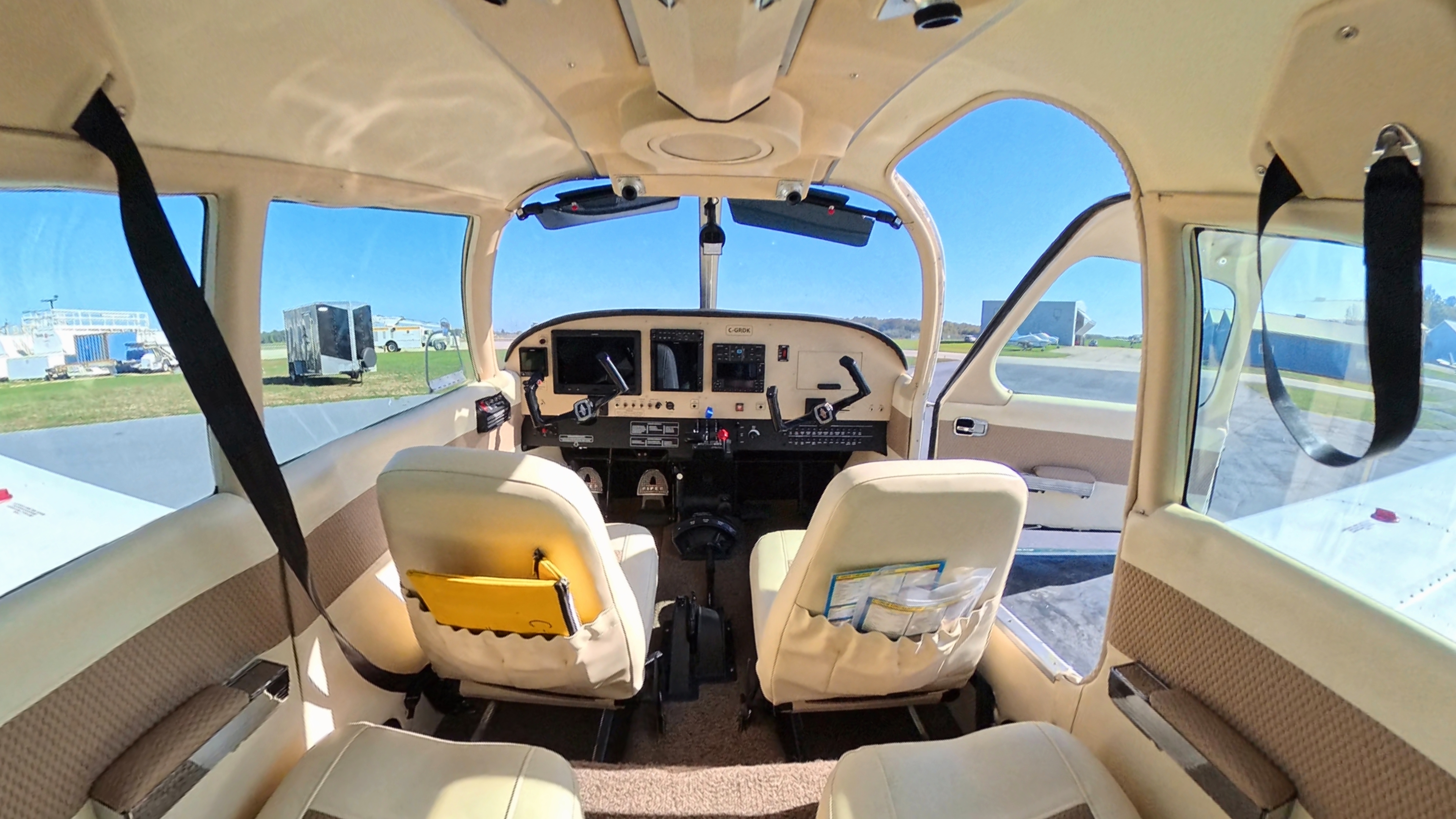 Piper Cherokee Six Instrument Panel